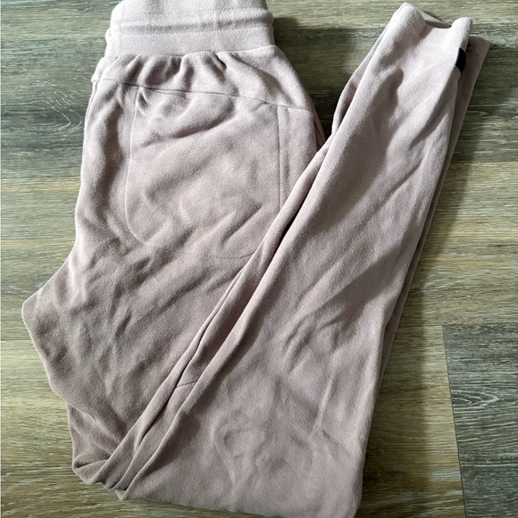 Alphalete Identity Pro Jogger - Picture 1 of 4